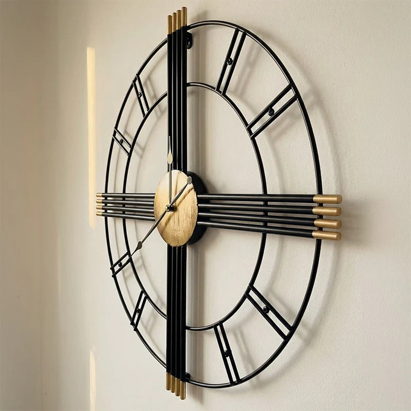 Round Minimalist Metal Wall Clock