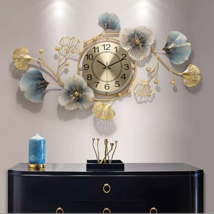 Decorative Floral Metal Wall Clock