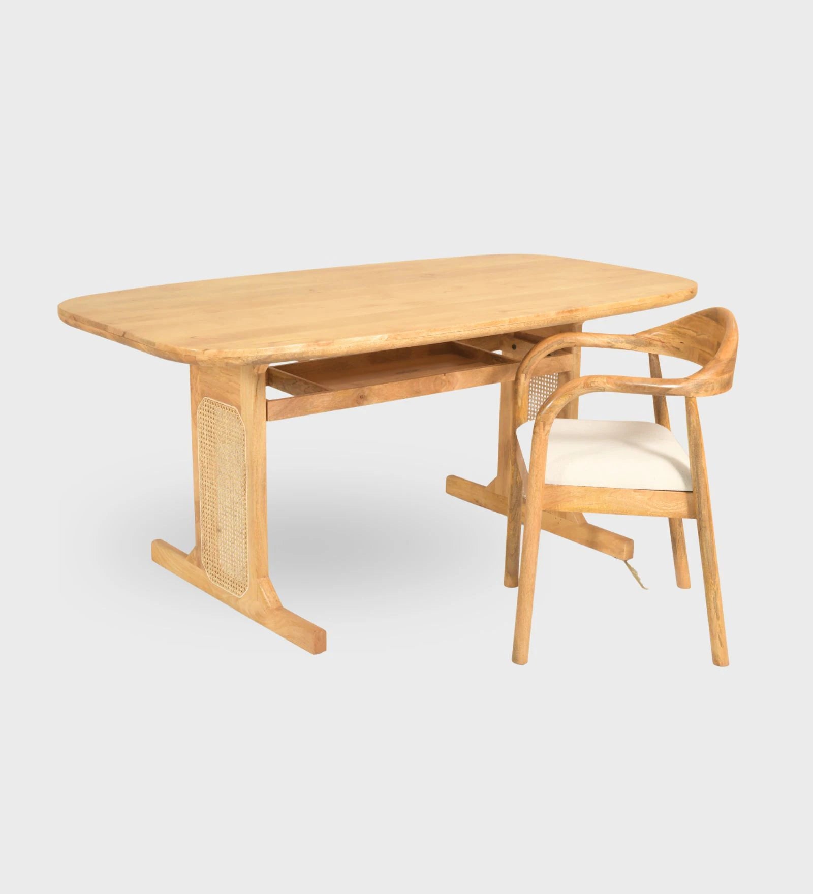 Wood Designer 4-Seater Dining Table with chairs